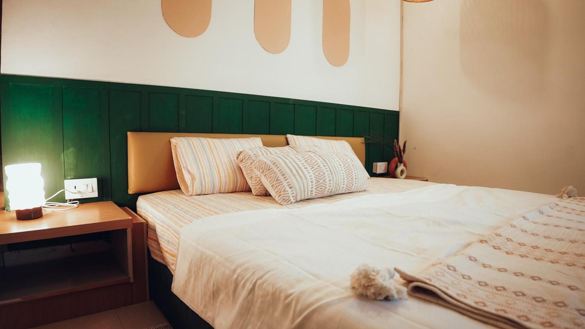 Art Bliss Hostel Rishīkesh Buitenkant foto