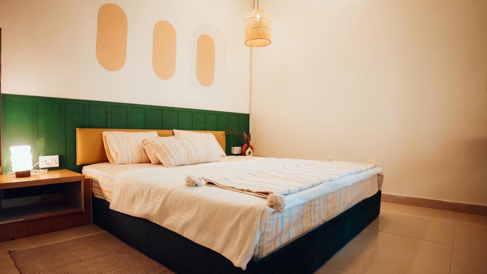 Art Bliss Hostel Rishīkesh Buitenkant foto