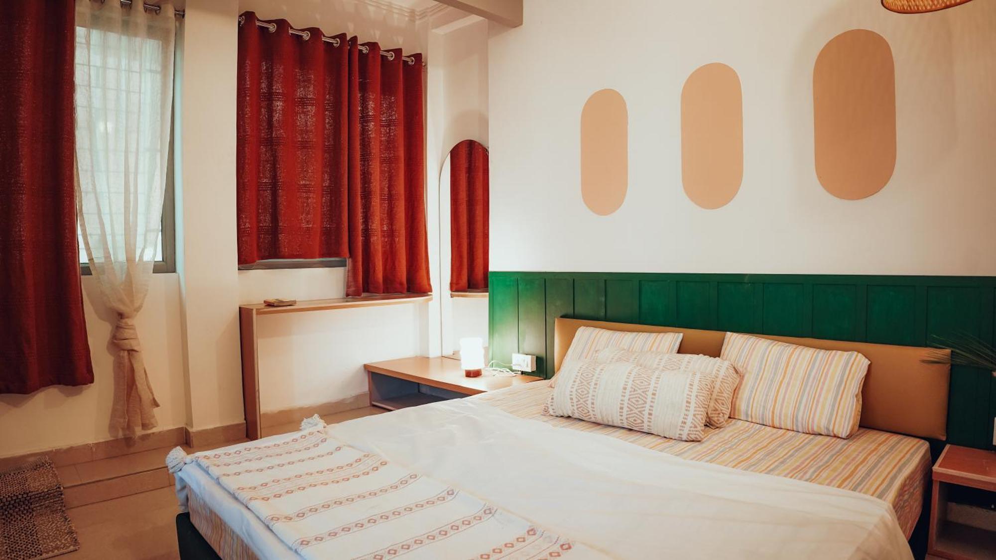 Art Bliss Hostel Rishīkesh Buitenkant foto